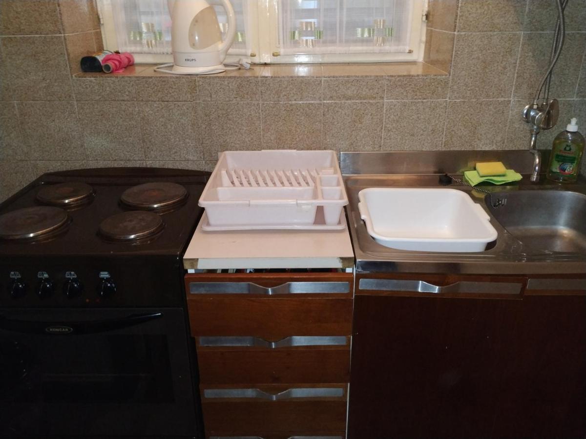 Apartments Pino Брела Екстериор снимка